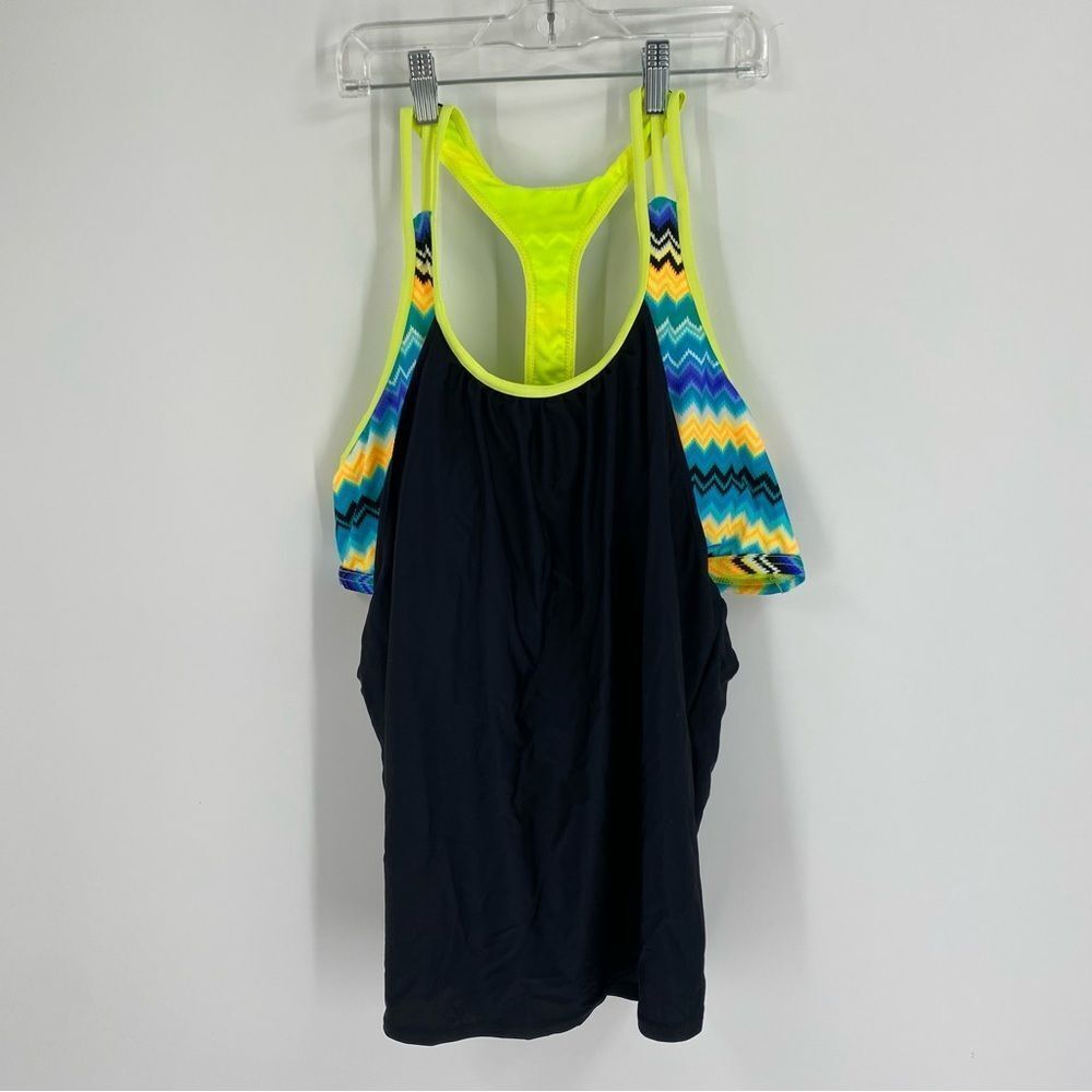 Navy and Colorful Chevron Print built in Bra Workout Tank Top size XL